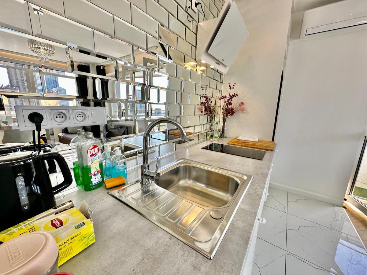 Platinum Metro X2 Wifi 350 Mbs Netflix Hbo Appletv Apartment Varşovia Exterior foto